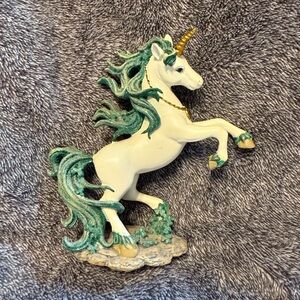 Emerald Isle Unicorn Let Love and Friendship Reign